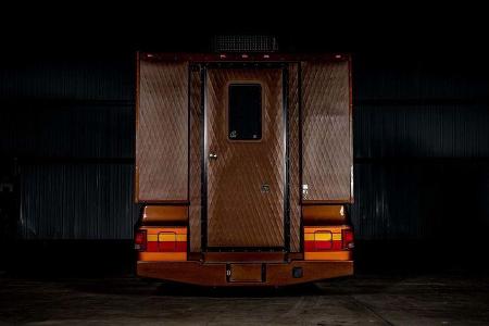 Chevrolet Pickup-Camper Brown Sugar