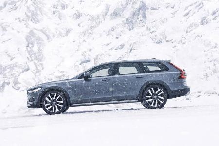 Volvo V90 Cross Country (MY2021)