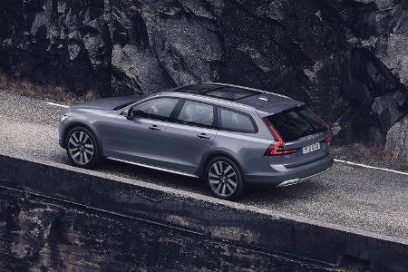 Volvo V90 Cross Country (MY2021)