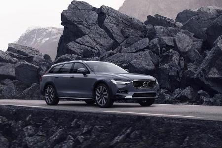 Volvo V90 Cross Country (MY2021)