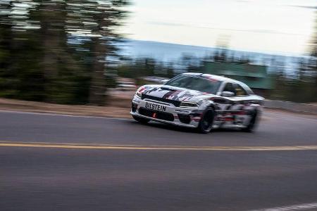 06/2019, Dodge Charger SRT Hellcat Widebody Concept Pikes Peak