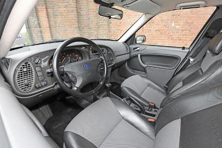 Saab 9-3 2.0 Turbo, Cockpit