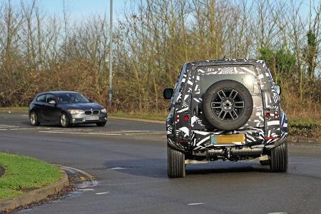 Erlkönig Land Rover Defender 110
