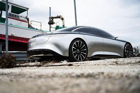 Mercedes EQS
