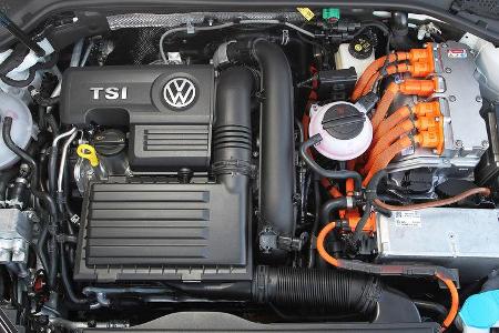 VW Golf GTE Hybrid