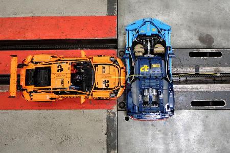 Porsche 911 GT3 RS Lego Crashtest gegen Bugatti Chiron