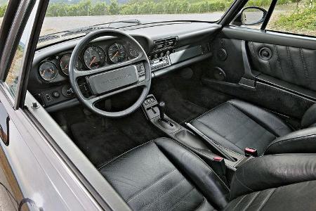 Porsche 911 Carrera 2 Tiptronic (964)