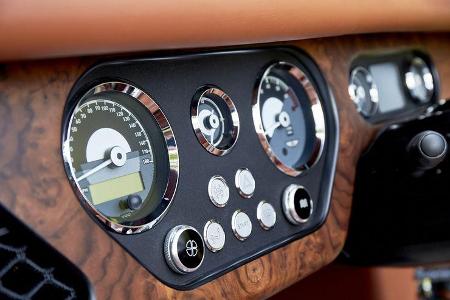 Morgan Plus Six, Interieur