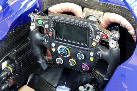 Toro Rosso - Lenkrad - Daniil Kvyat - GP Abu Dhabi - Formel 1 - Donnerstag - 28.11.2019