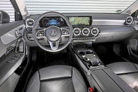 Mercedes A 200 d, Interieur