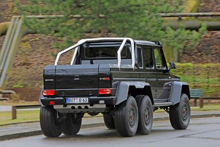 Brabus 700 6x6, Heckansicht