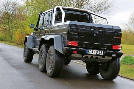 Brabus 700 6x6, Heckansicht
