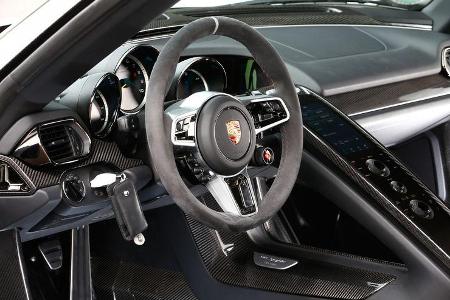 Porsche 918 Spyder, Cockpit, Lenkrad