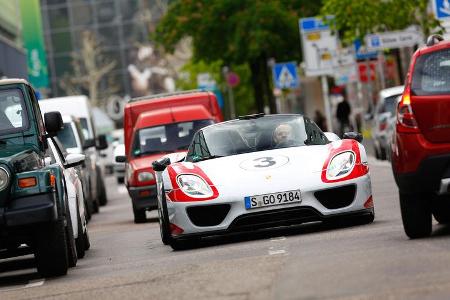 Porsche 918 Spyder, Frontansicht, Stadt