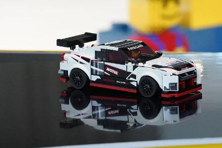 11/2019, Nissan GT-R Nismo von Lego