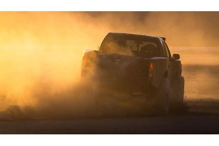 Nissan Frontier Desert Runner