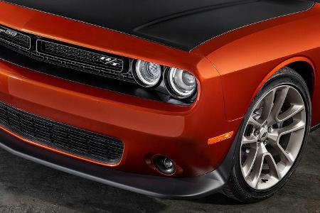 Dodge Challenger 50th Anniversary Edition