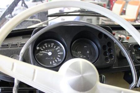 Barkas B 1000 Cockpit
