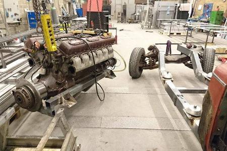 Volvo PV544 Tank mit Panzermotor