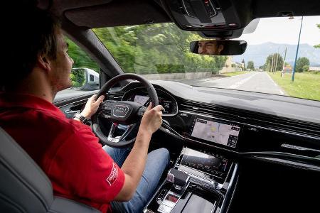 Audi SQ8, Interieur