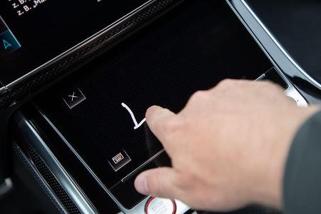 Audi SQ8, Touchpad