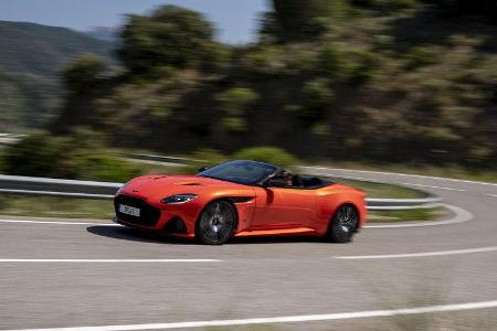 Aston Martin DBS Superleggera Volante