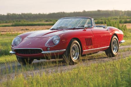 Ferrari 275 GTB/4 N.A.R.T. Spider (1967) RM Sotheby's