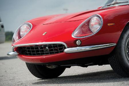 Ferrari 275 GTB/4 N.A.R.T. Spider (1967) RM Sotheby's