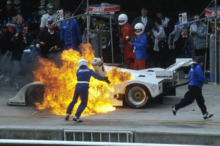 Porsche 962C Feuer