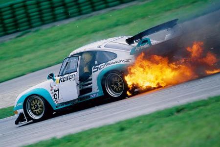 Porsche 911 GT2 Feuer