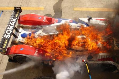Le Mans - Feuerunfall Mücke