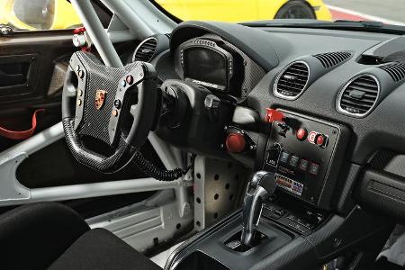 Porsche 718 Cayman GT4 Clubsport, Interieur