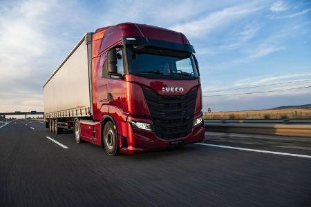 Iveco S-Way Fernverkehr-Lkw 2019