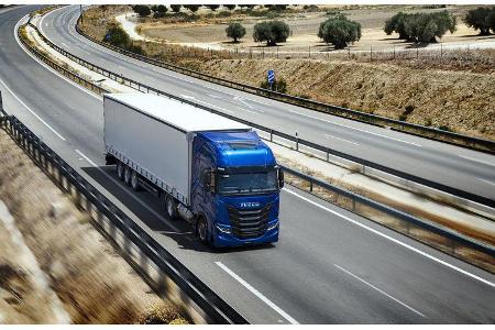 Iveco S-Way Fernverkehr-Lkw 2019