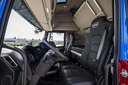 Iveco S-Way Fernverkehr-Lkw 2019
