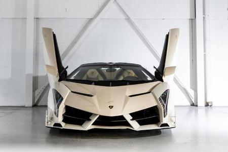 Lamborghini Veneno Roadster