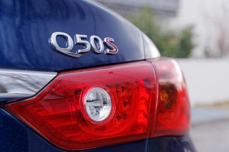 Infiniti Q50S 3.0t, Typenbezeichnung