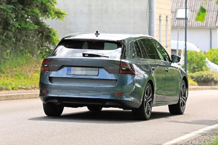 Erlkönig Skoda Octavia Combi