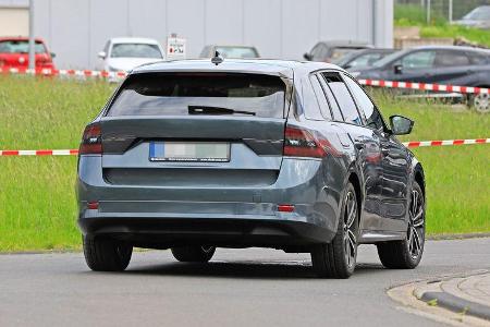 Erlkönig Skoda Octavia Combi