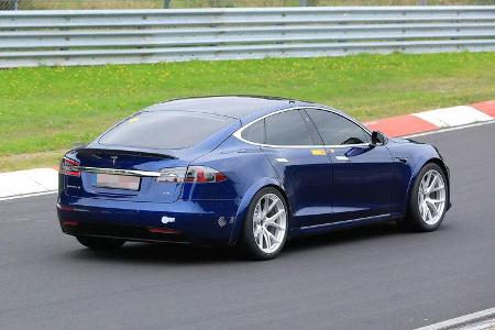 Tesla Model S Nordschleifenrekordversuch