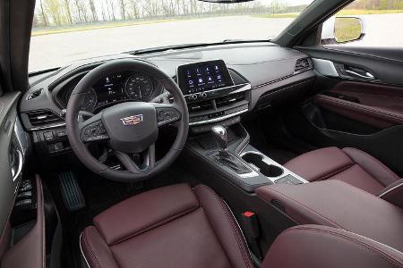 Cadillac CT4