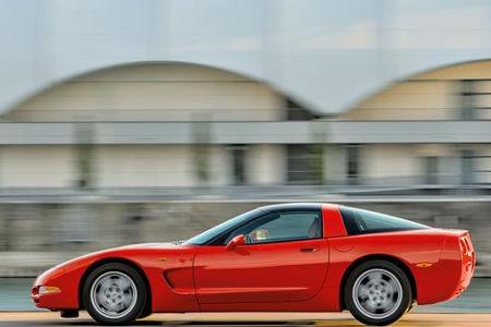 Chevrolet Corvette C5, Seitenansicht