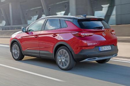 Opel Grandland X Hybrid 4