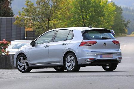 VW Golf 8 Erlkönig GTE