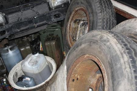 Reisebus als Auto-Transporter - Polizei Kaiserslautern - 2019