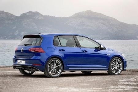 VW Golf R VII (2017) - Kompaktsportwagen - Fahrbericht