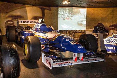 Williams FW18 - Museum - Lager - 2017