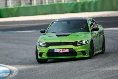 Dodge Charger Hellcat - Pony Car - Test