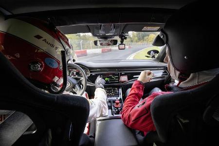 Audi RS Q8, Interieur