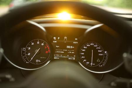 Alfa Romeo Giulia QV, Interieur